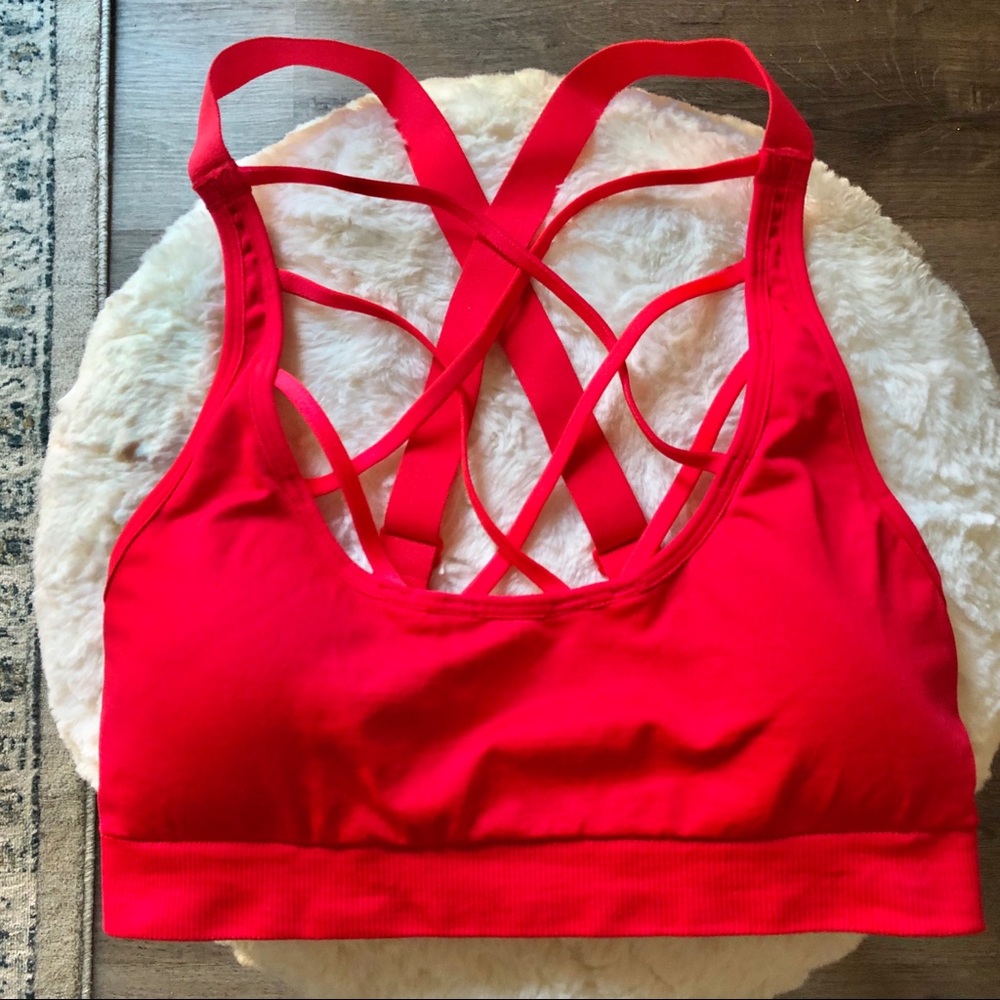 VS SPORT Cage Front Sports Bra